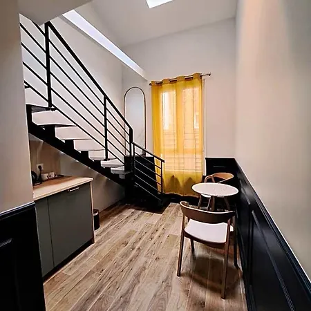 Hotell District Nation Paris