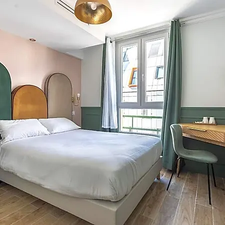 Hotel District Nation Paris