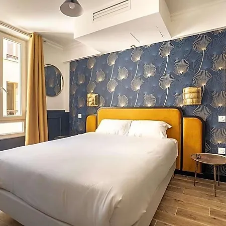 District Nation Hotel Paris